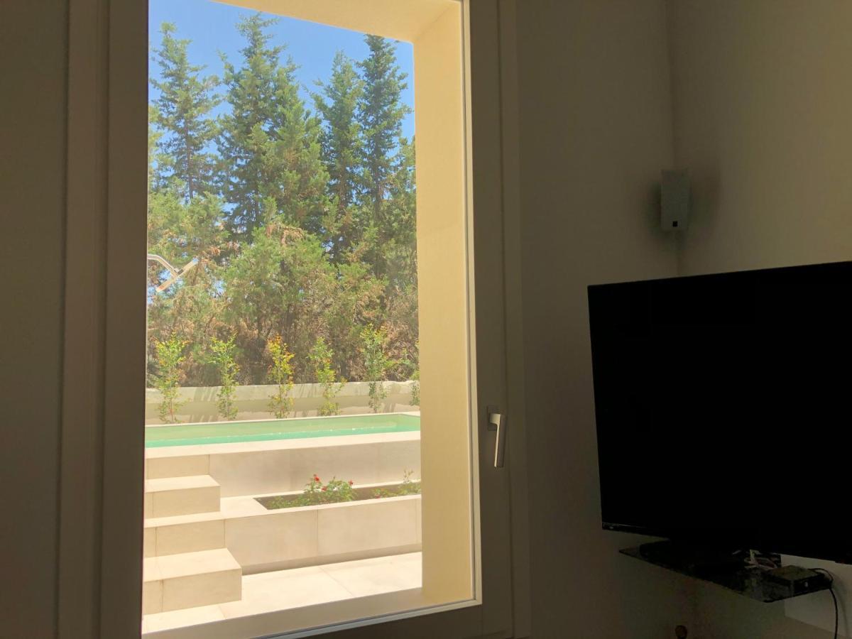 Carlo V - Con Piscina E Giardino Privati Appartement Lecce Buitenkant foto