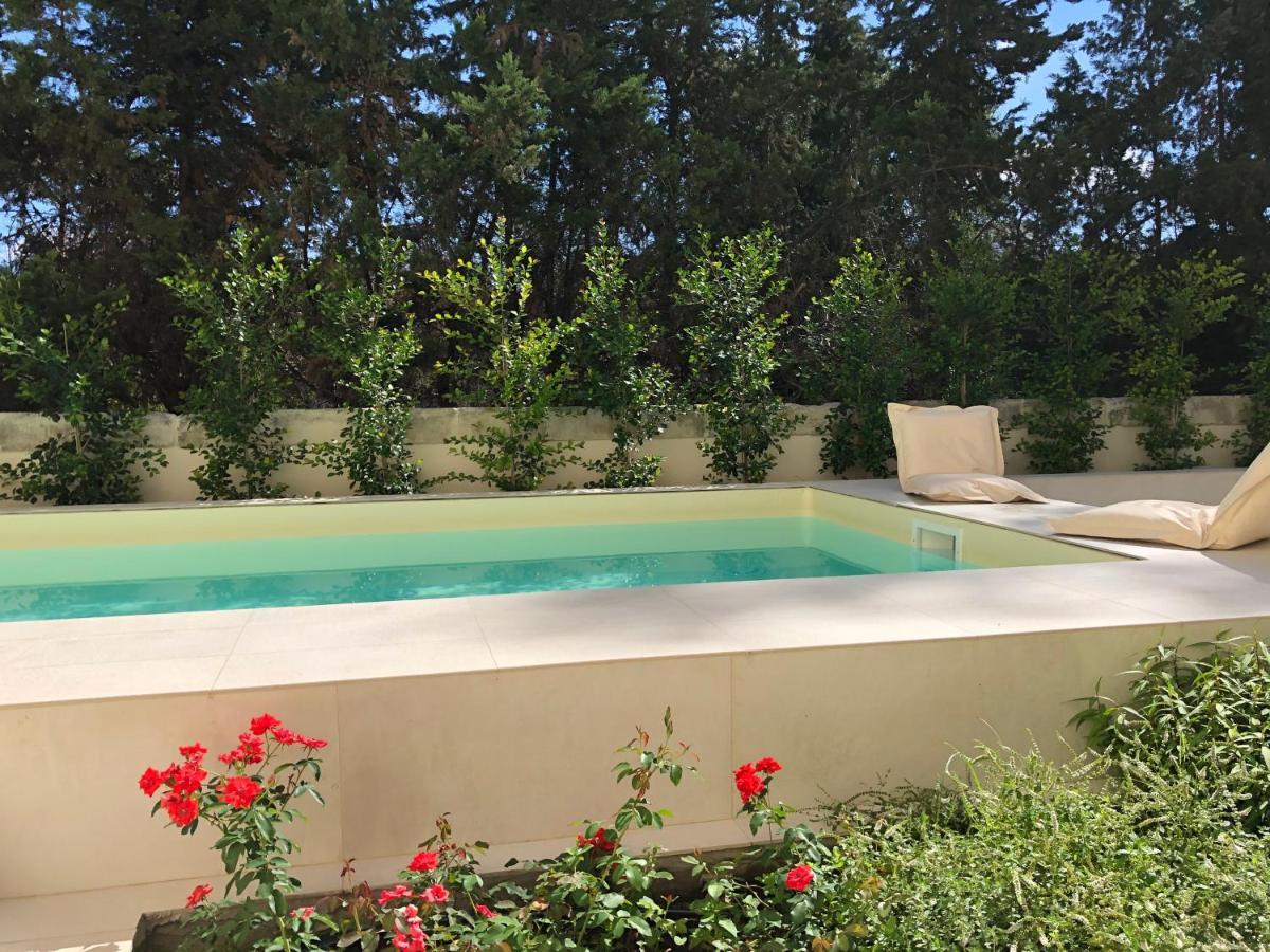 Carlo V - Con Piscina E Giardino Privati Appartement Lecce Buitenkant foto